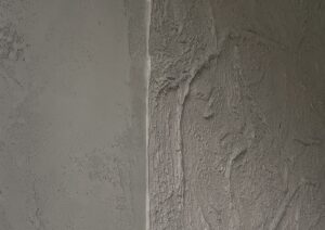 trijų dekoratyvinių apdailų – VIK, BRONX ir Logan – harmonija