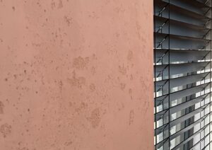 Dekoratyvinis tinkavimas vonioje. Dekoras BRONX