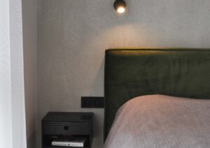 monolito imitacija, dekoratyvine apdaila, betono diena, interjeras, jaukus namai